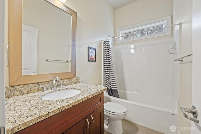 733 222nd Pl NE, Sammamish, WA 98074 - bathroom with toilet, vanity, and shower / bath combo with shower curtain