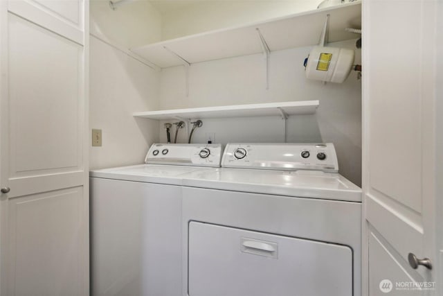 laundry area featuring washer and clothes dryer