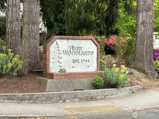 11725 NE 145th St, Kirkland, WA 98034 - view of community sign