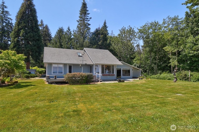 2847 Viewmont Pl, Camano Island, WA 98282 - view of front of house with a front yard and a porch