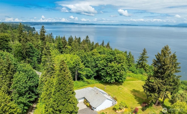 2847 Viewmont Pl, Camano Island, WA 98282 - view of subject property with a nearby body of water