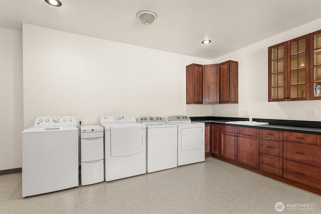 139 Coulson Rd, Chehalis, WA 98532 - laundry room with washer and clothes dryer, cabinet space, and recessed lighting
