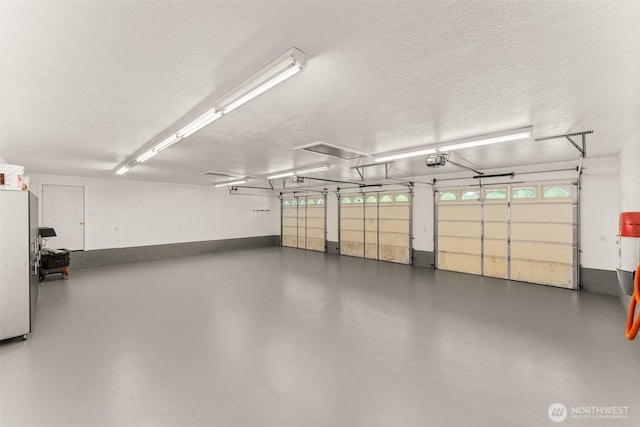 139 Coulson Rd, Chehalis, WA 98532 - garage featuring a garage door opener