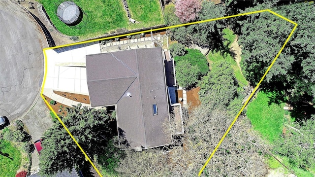 8612 NE 133rd St, Kirkland, WA 98034 - view from above of property featuring property parcel outlined
