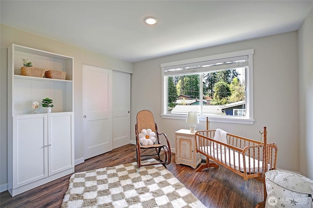 8612 NE 133rd St, Kirkland, WA 98034 - bedroom with dark wood-style floors, a closet, baseboards, and recessed lighting