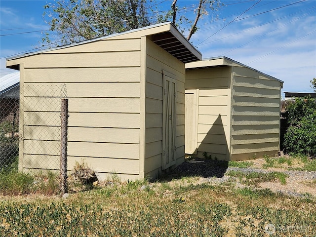 1476 W Sunset Dr, Moses Lake, WA 98837 - view of shed