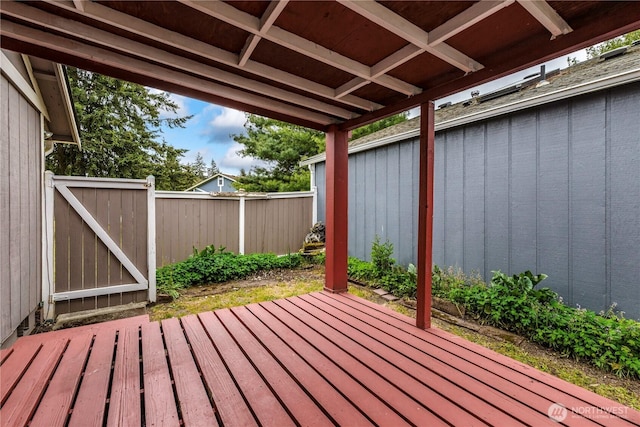 727 Salzburg Ln SE, Olympia, WA 98513 - wooden terrace with fence