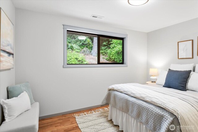 7517 Olympic View Dr, Edmonds, WA 98026 - bedroom with light wood-style floors