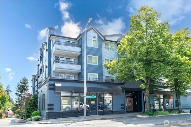 9222 Roosevelt Way NE Unit 302, Seattle, WA 98115 - view of property