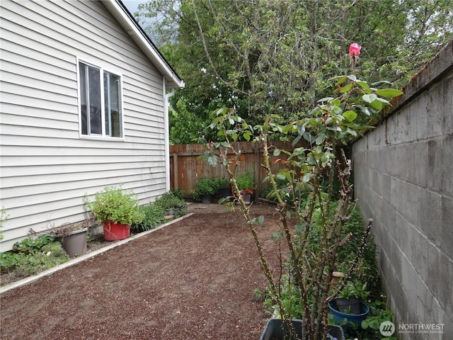 1954 Meadowood Loop, Woodland, WA 98674 - view of yard featuring fence and a patio