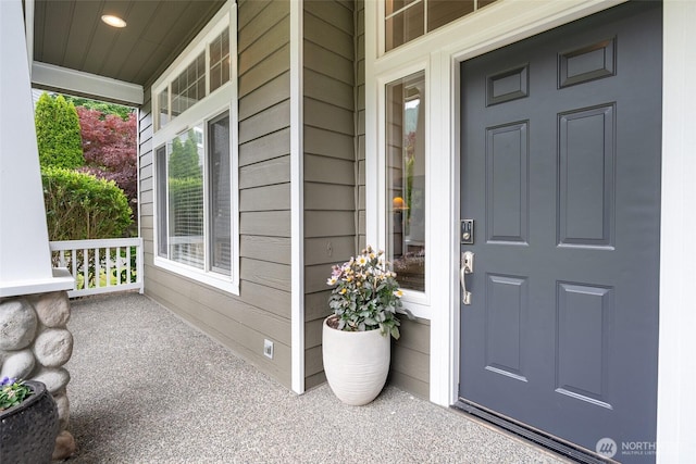 1075 SW 12th St, North Bend, WA 98045 - entrance to property featuring a porch and crawl space