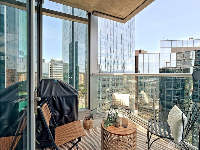 10700 NE 4th St Unit 2710, Bellevue, WA 98004 - balcony featuring a view of city