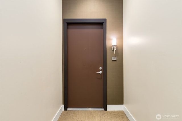 2721 1st Ave Unit 407, Seattle, WA 98121 - entryway with baseboards