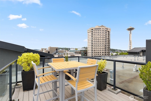 2721 1st Ave Unit 407, Seattle, WA 98121 - view of wooden deck