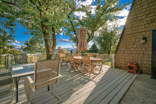 4706 Scenic Dr, Yakima, WA 98908 - wooden terrace with outdoor dining area