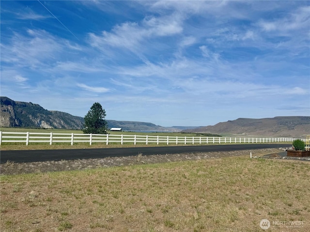 44110 Covey Ln N, Wilbur, WA 99185