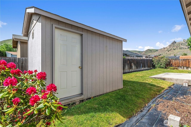 649 Sally Dr, Wenatchee, WA 98801 - view of shed featuring a mountain view
