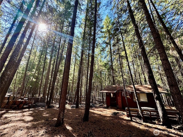511 Old River Rd Unit 18, Naches, WA 98937 - view of yard featuring a view of trees