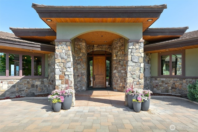 1041 Red Sky Dr, Yakima, WA 98903 - doorway to property featuring stone siding