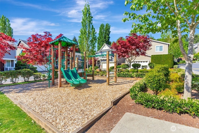 9831 NE 138th Pl, Kirkland, WA 98034 - view of community playground