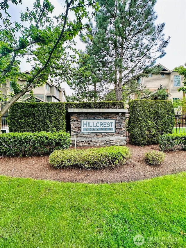 4660 NE 3rd Ct Unit J3, Renton, WA 98059 - view of community sign