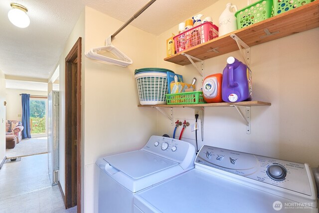 33612 I St, Ocean Park, WA 98640 - laundry room with washing machine and clothes dryer and tile patterned floors