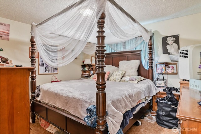 1016 Oak, Kelso, WA 98626 - carpeted bedroom with a textured ceiling