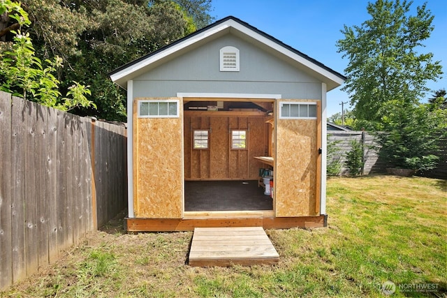 view of outdoor structure featuring an outdoor structure