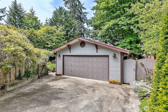 detached garage with fence