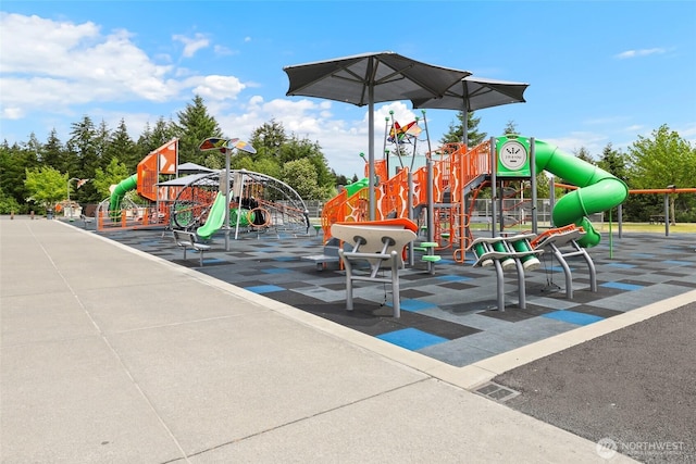 5007 70th Avenue Ct W Unit 7A, University Place, WA 98467 - view of communal playground