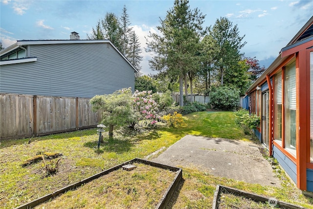15915 SE 166th Pl, Renton, WA 98058 - view of yard featuring a patio and a garden