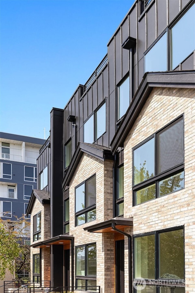 972 NW 54th St, Seattle, WA 98107 - view of property