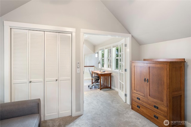 1503 Z St, Port Townsend, WA 98368 - corridor featuring vaulted ceiling, light colored carpet, and a desk