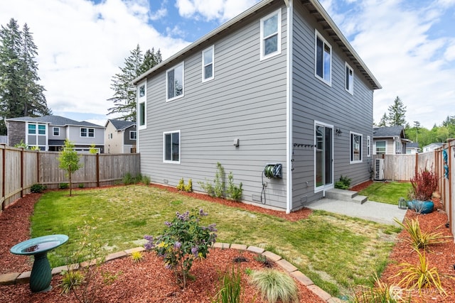 6146 Windlass Ave SE, Port Orchard, WA 98367 - rear view of house featuring a patio area