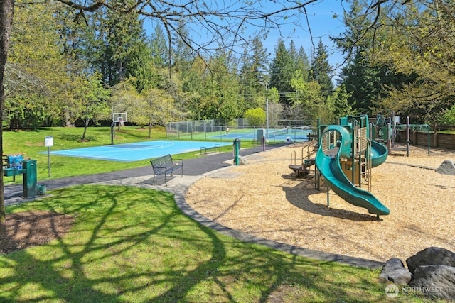 21010 NE 33rd Pl, Sammamish, WA 98074 - community play area with community basketball court and view of wooded area