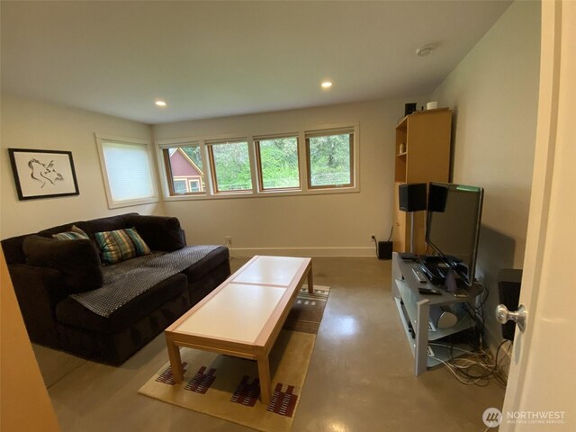 11191 Valley Heights Cir NE, Bainbridge Island, WA 98110 - living room featuring recessed lighting and baseboards