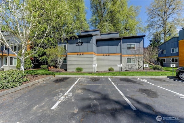10826 NE 148th Ln Unit H201, Bothell, WA 98011 - view of uncovered parking lot