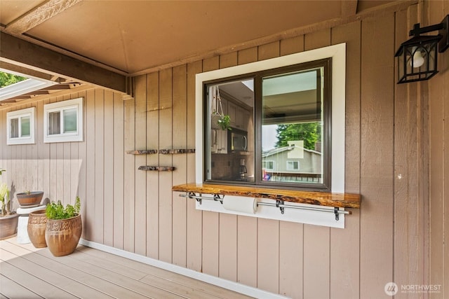 104 Point Fosdick Cir NW, Gig Harbor, WA 98335 - view of property entrance