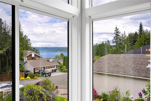 16915 SE 39th St, Bellevue, WA 98008 - detailed view of a water view