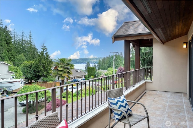 16915 SE 39th St, Bellevue, WA 98008 - view of balcony
