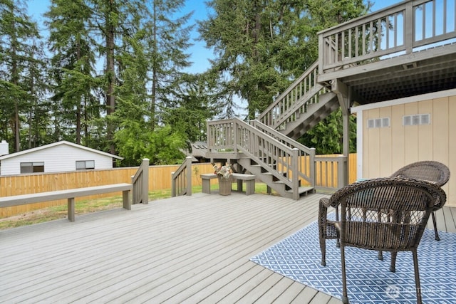 1115 207th Pl NE, Sammamish, WA 98074 - wooden deck with stairway