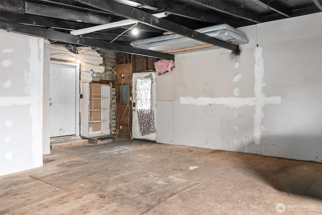 1118 W Wishkah St, Aberdeen, WA 98520 - unfinished below grade area with electric panel