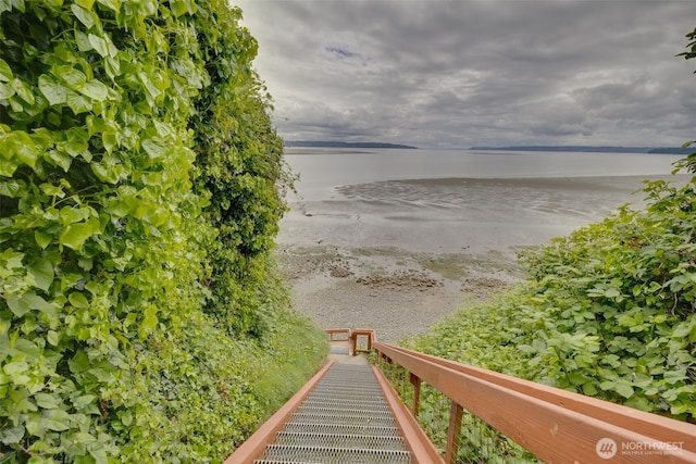 327 Priest Point Dr NW, Tulalip, WA 98271 - water view
