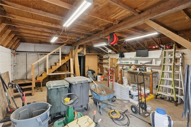 10320 16th St E, Edgewood, WA 98372 - below grade area with stairs