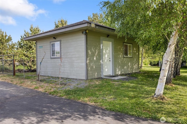 20501 Delta Rd NW, Soap Lake, WA 98851 - view of outbuilding with an outdoor structure