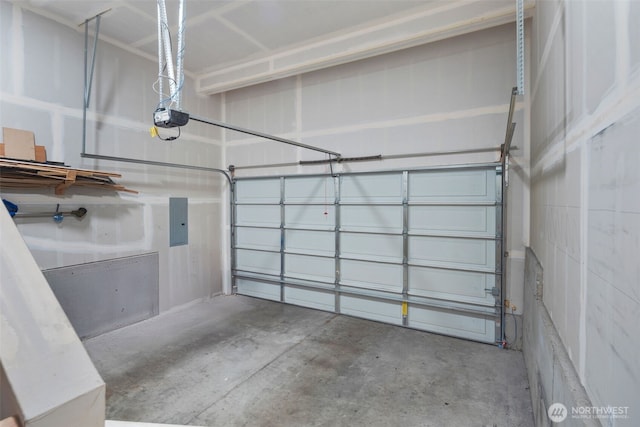 19013 63rd St E, Lake Tapps, WA 98391 - garage with electric panel and a garage door opener