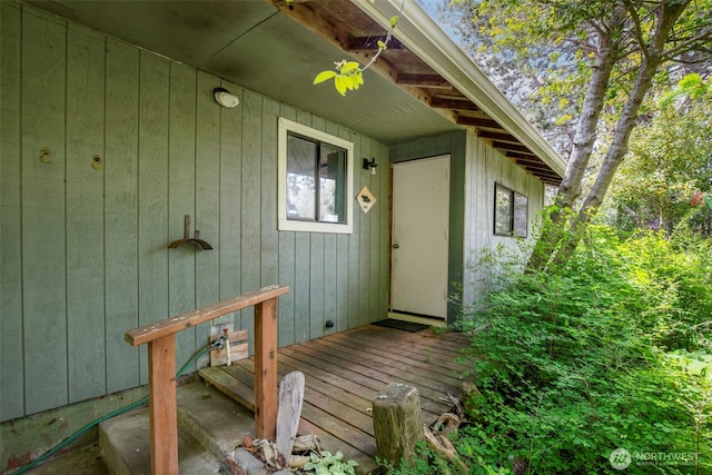 660 Schwartz Rd, Nordland, WA 98358 - view of doorway to property