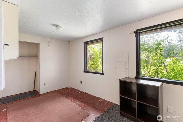 660 Schwartz Rd, Nordland, WA 98358 - view of spare room