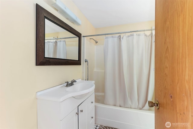 660 Schwartz Rd, Nordland, WA 98358 - full bathroom featuring vanity and shower / bath combo