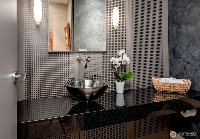 715 2nd Ave Unit 1801, Seattle, WA 98104 - bathroom with a sink